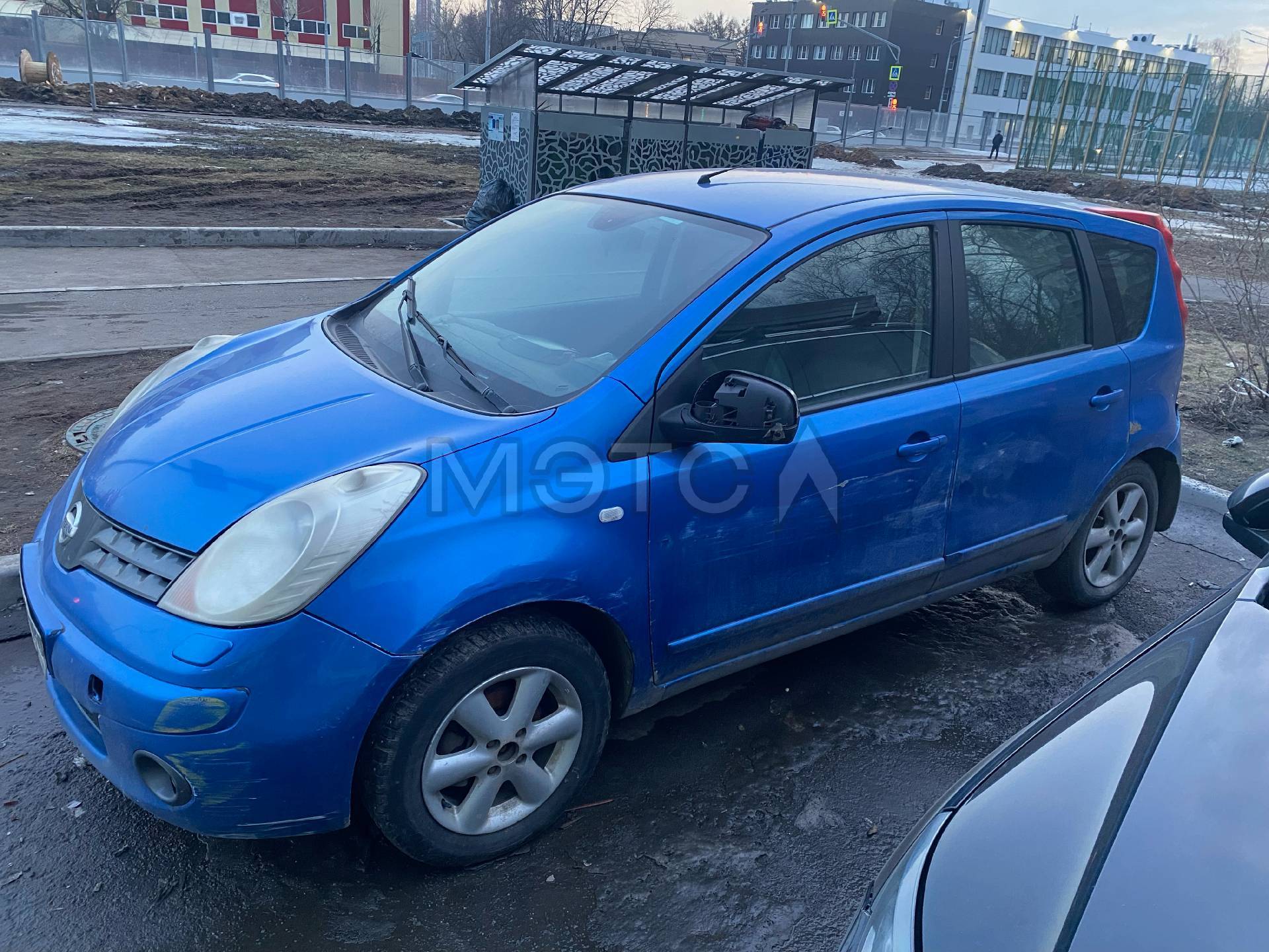 Nissan note e 4wd. Ниссан ноут 1.4 синий. Nissan Note Wallpaper. Sjnfcae11u2204343. Где найти количество лошадиных сил в ЭПТС Ниссан ноут