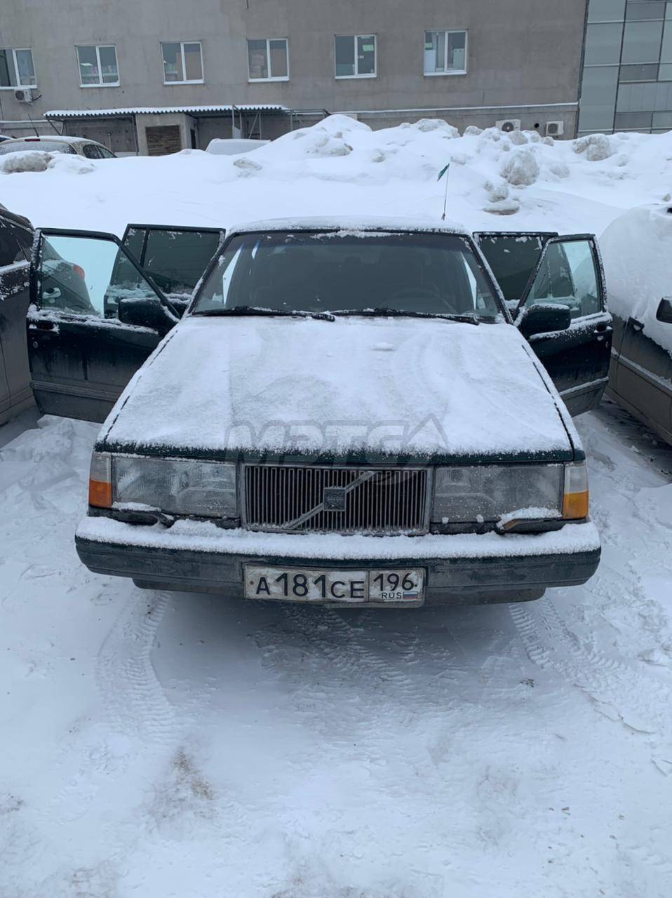 Германские номера на авто. Тип 11 номер 1996. 6 номер барселоны. Бмв на японской аукционе. Тип 11 номер 1996.